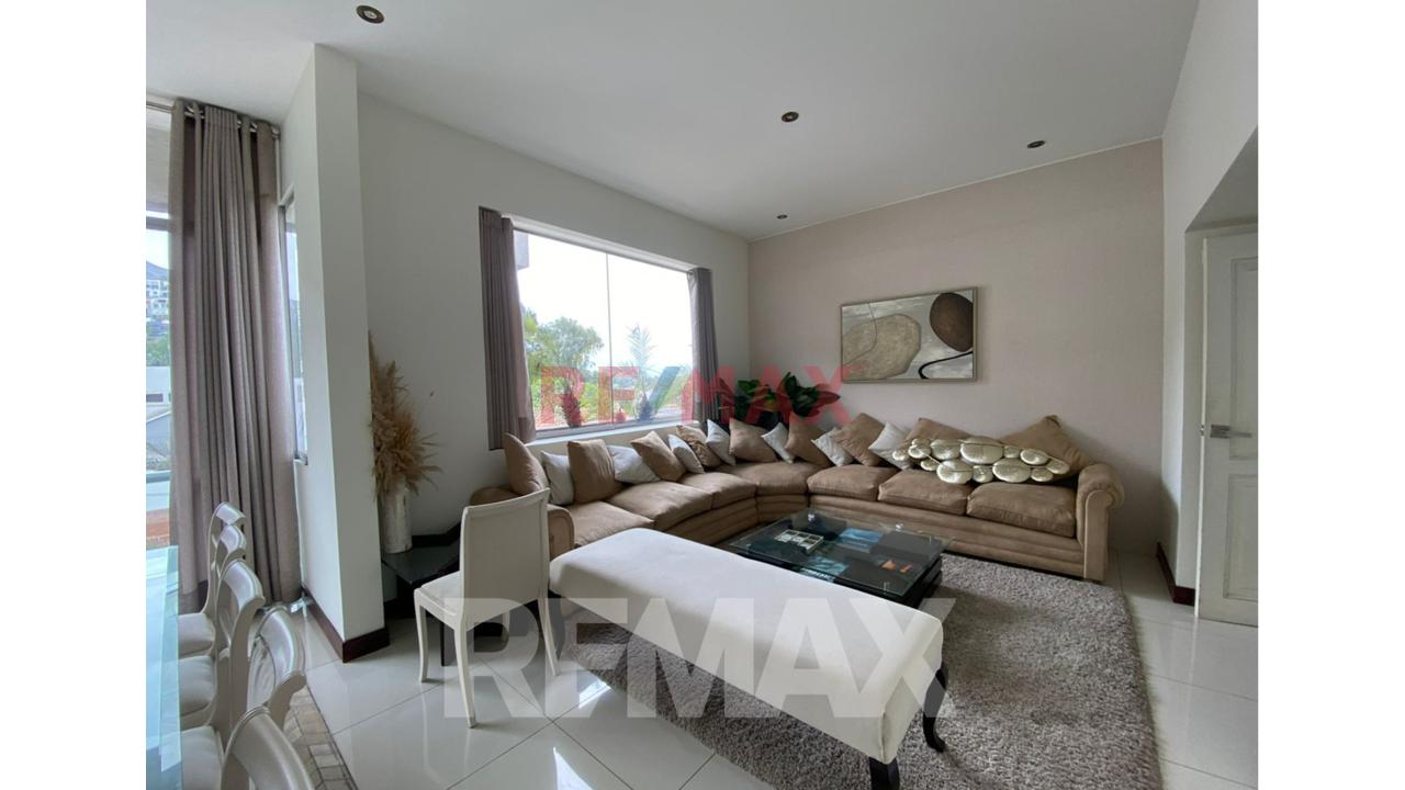 En Venta Hermoso Duplex En Exclusiva Zona De Surco — foto 5