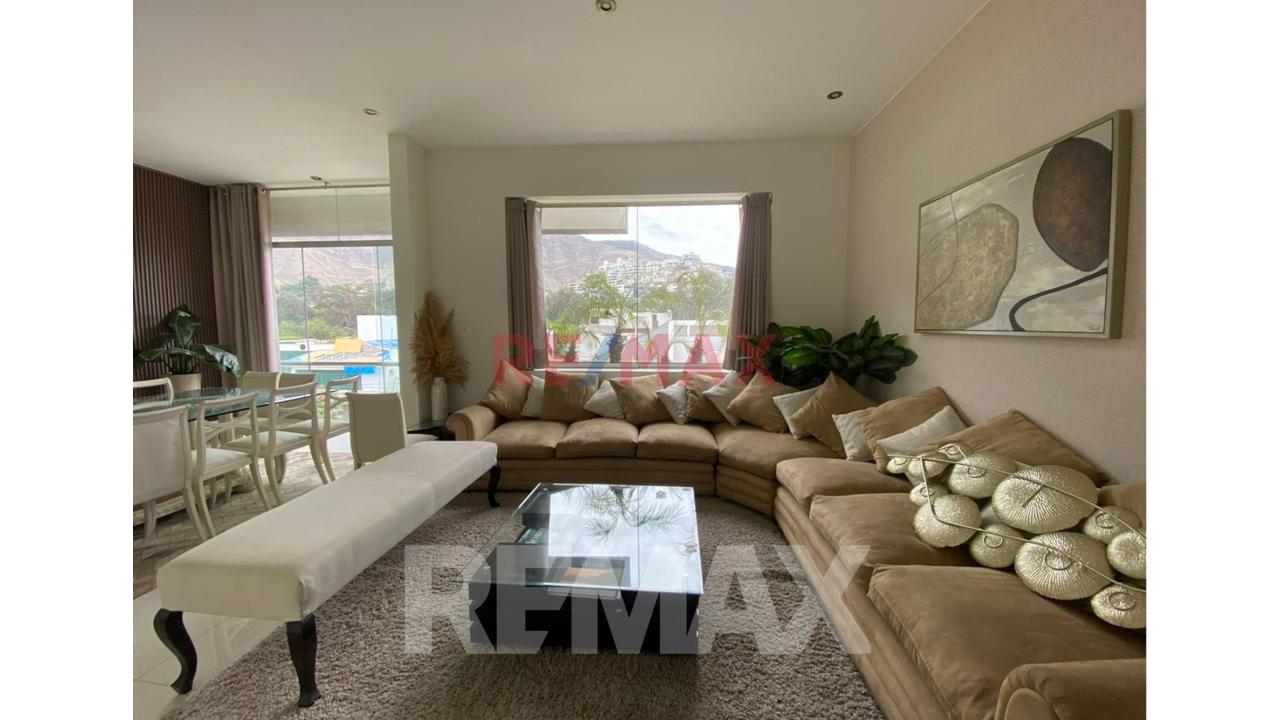 En Venta Hermoso Duplex En Exclusiva Zona De Surco — foto 2