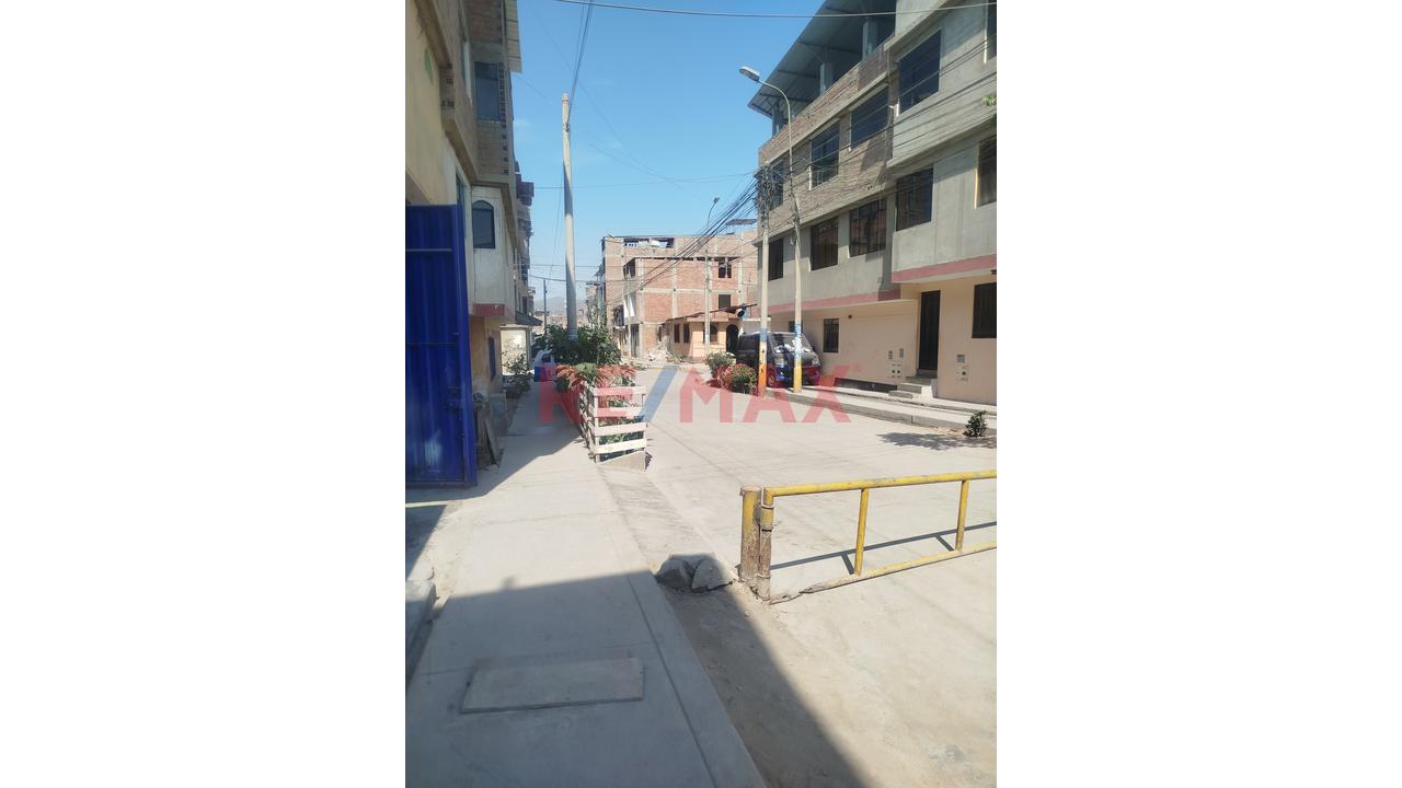 Ocacion Casa Como Terreno Villa El Salvador — foto 3