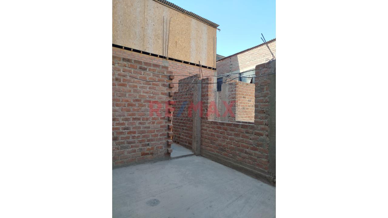 Ocacion Casa Como Terreno Villa El Salvador — foto 11