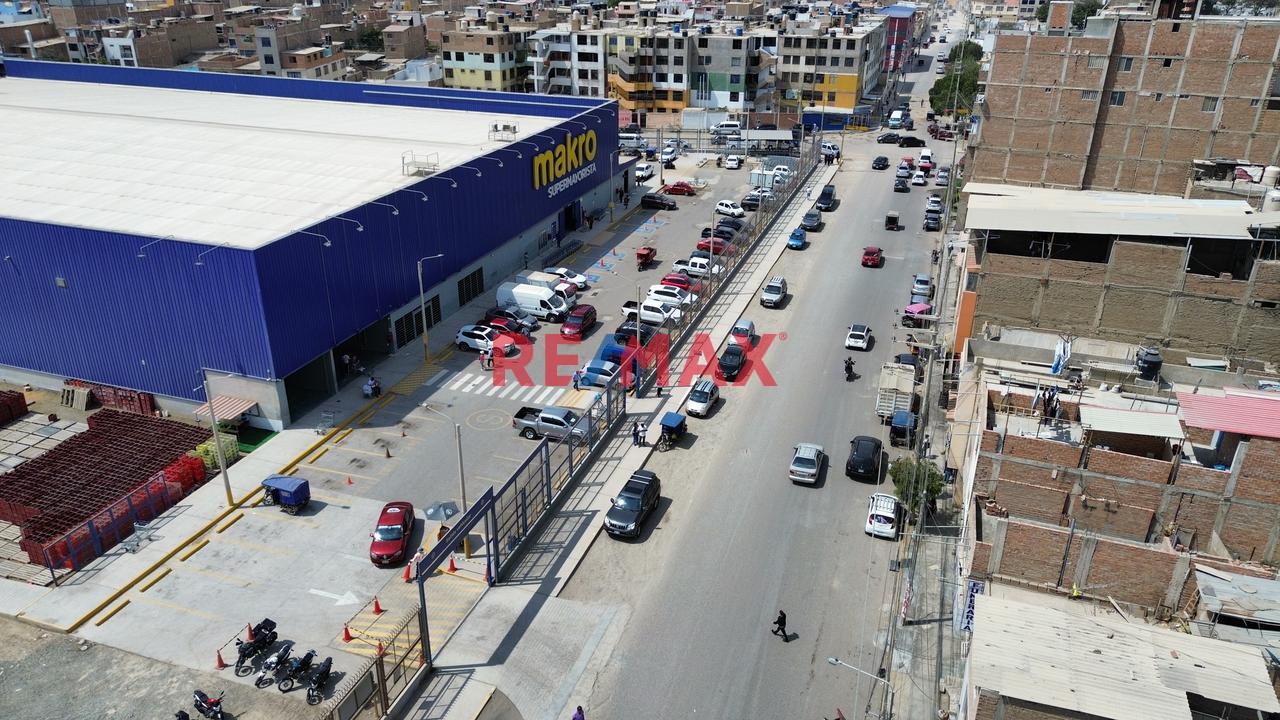Espectacular Terreno Comercial ubicado en Chiclayo Espectacular Terreno Comercial ubicado en Chiclayo