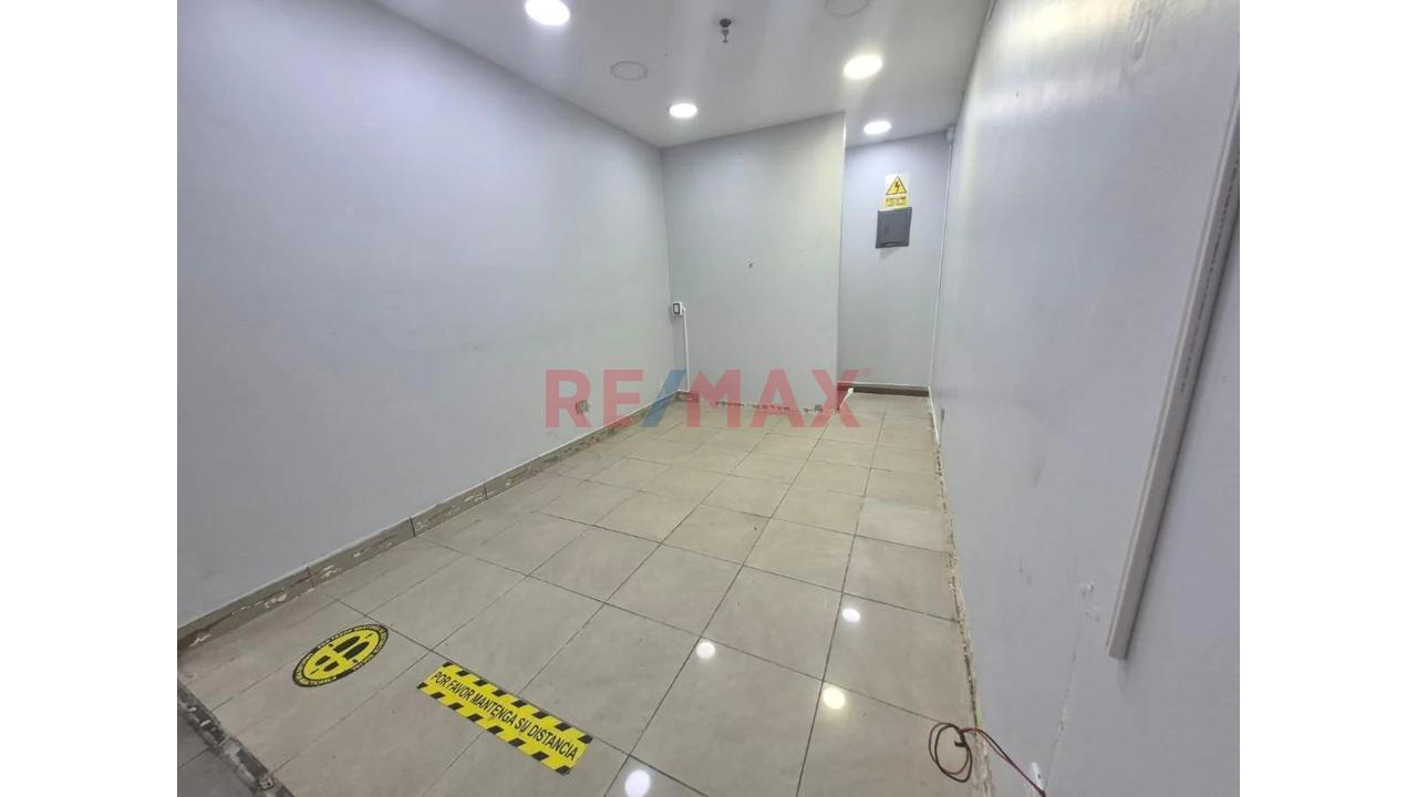 🏢 Venta De Local Comercial En Centro Comercial Compu Palace – Miraflores — foto 8