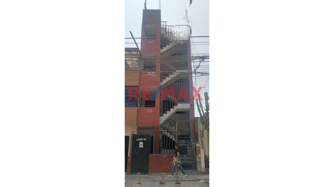 ¡Oportunidad Edificio Zona Segura Con Acceso A Zonas Comerciales En Zarate!!!