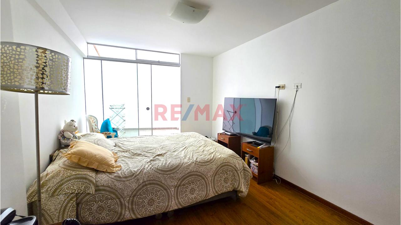 Departamento En 1Er Piso Elevado, 4 Dorms, Terrazas Y Excelente Ubicación — foto 7