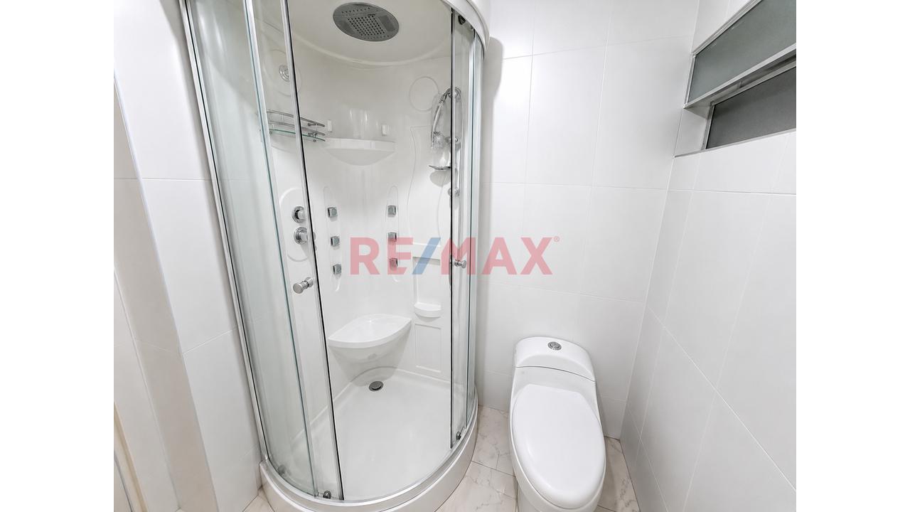Venta De Dpto Duplex En Una Bella Y Tranquila Urb En Ate - 19