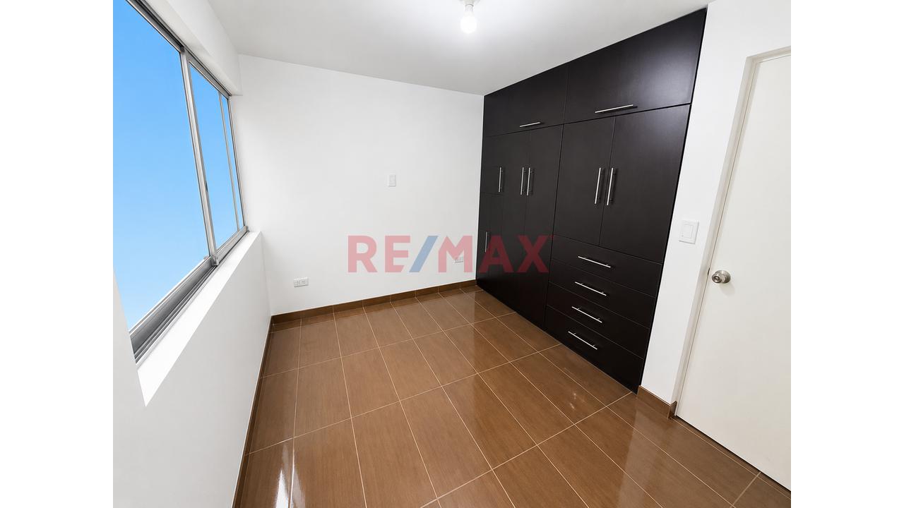 Venta De Dpto Duplex En Una Bella Y Tranquila Urb En Ate - 18