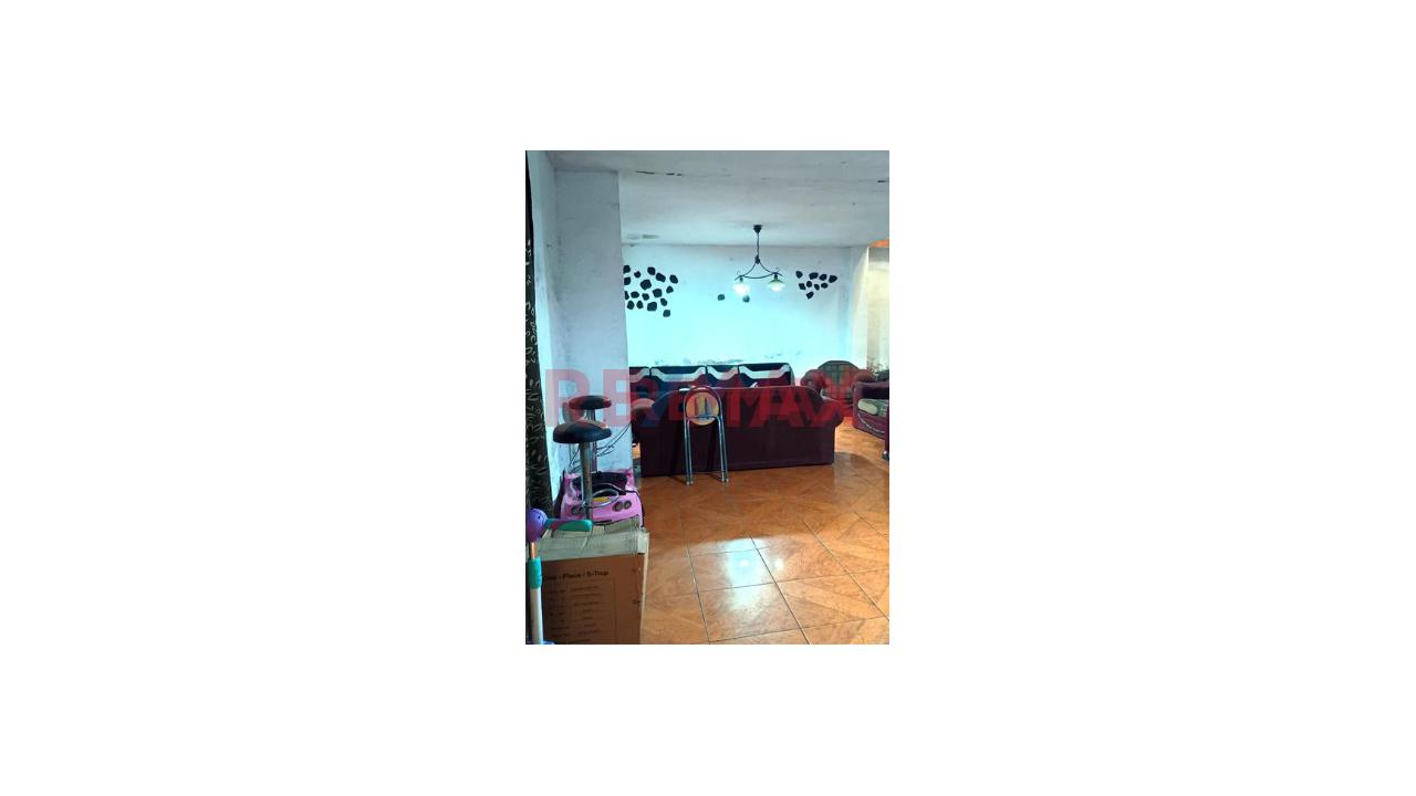Casa En Venta Cerca Al Mall Aventura - Estacion Piramide - Sjl