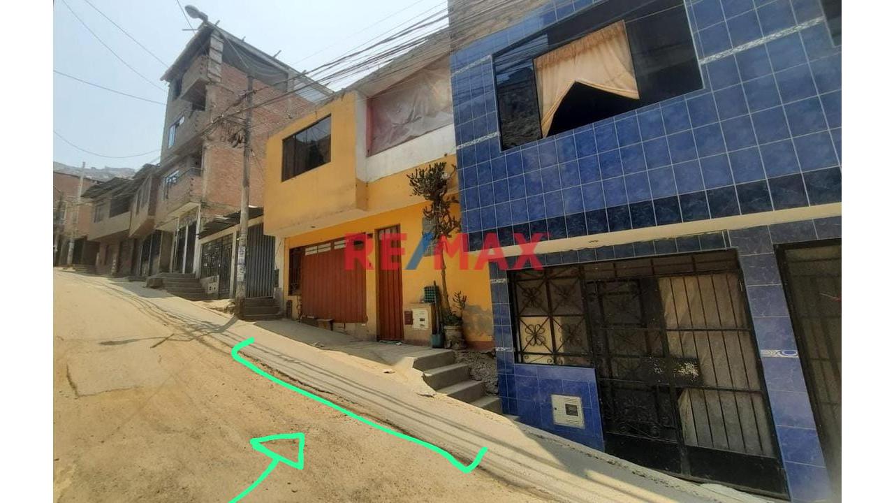 Se Vende Casa De 2 Pisos En Casablanca Sjl.