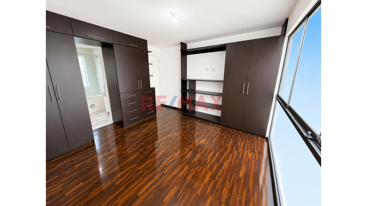 Venta De Hermoso Departamento Flat En Urb De Ate Vitarte - 11