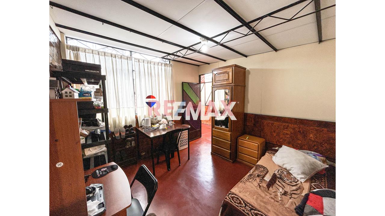 Inversion Segura: Departamento Perfecto Para Airbnb O Renta Estudiantil Dentro De Casa De 3 Pisos | Cercado De Lima - 11