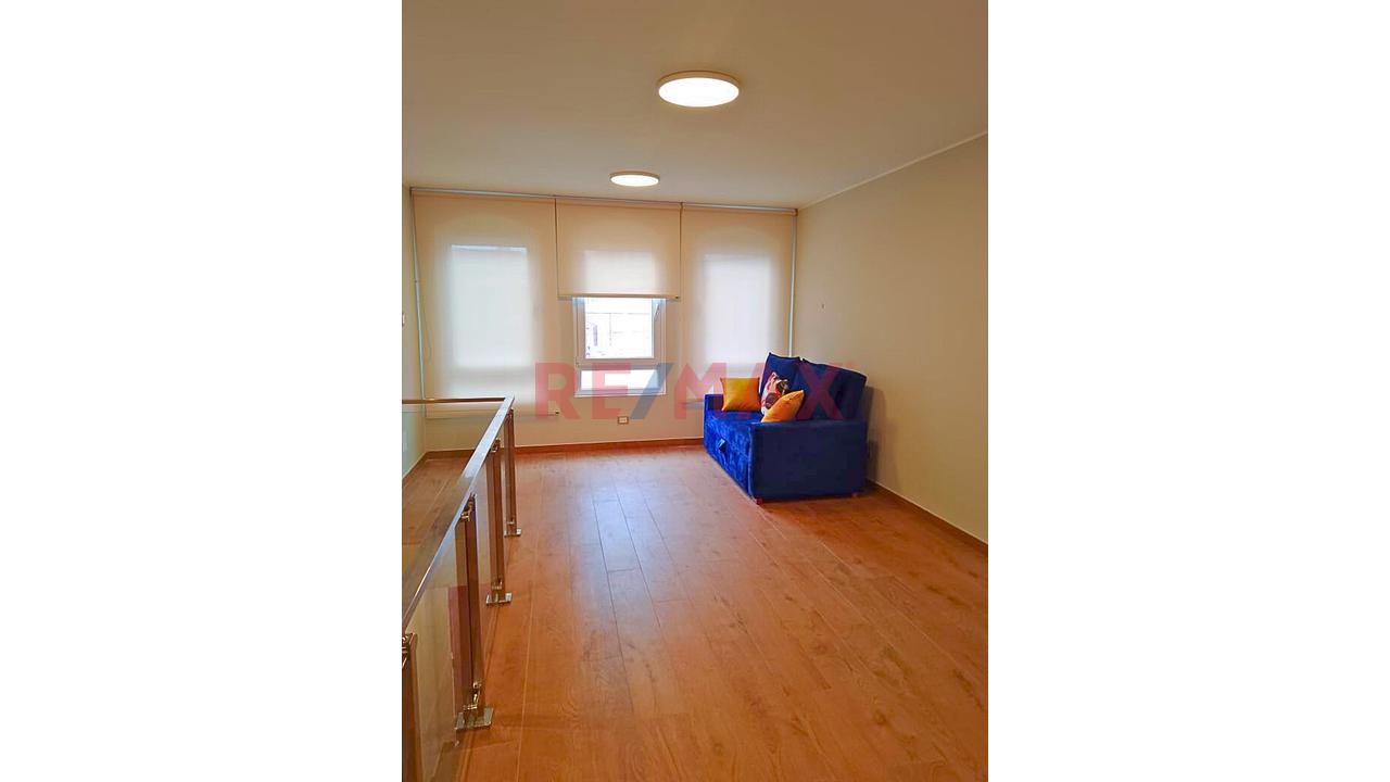 Casa De Estreno Estilo Europeo De 120M²