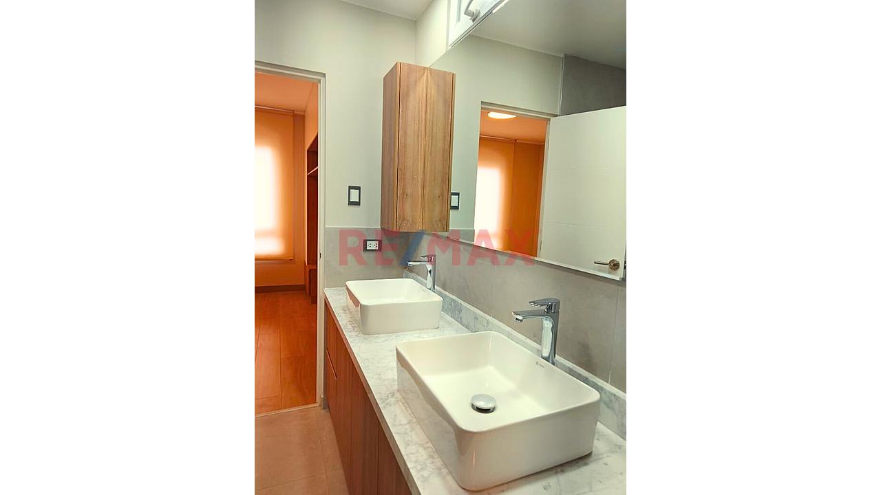 Casa De Estreno Estilo Europeo De 120M² - 4