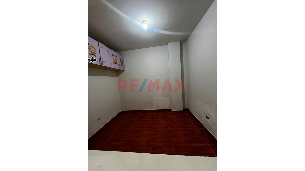 Vendo Departamento En 1Er Piso Frente A Parque – Smp | Us$52,000 — foto 8