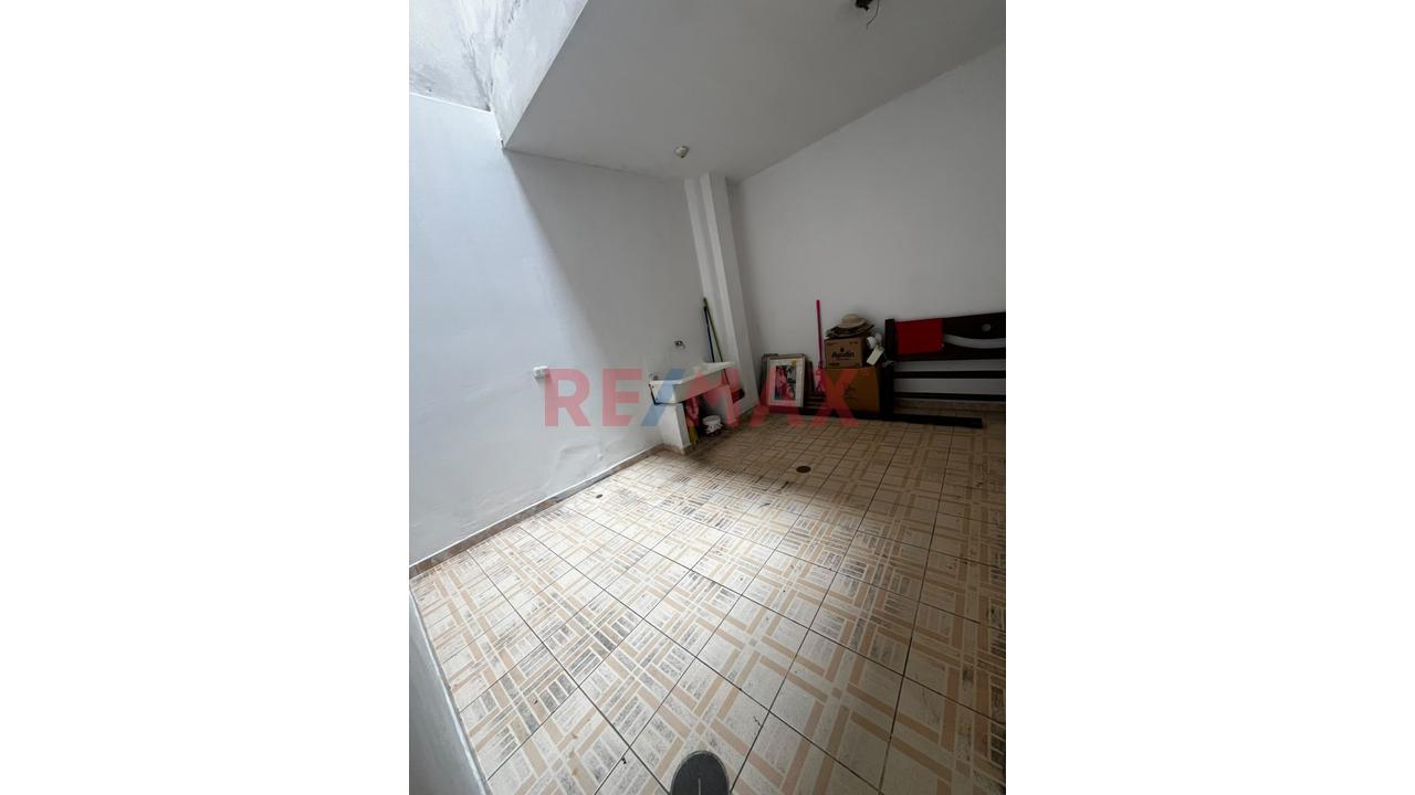 Vendo Departamento En 1Er Piso Frente A Parque – Smp | Us$52,000 — foto 10