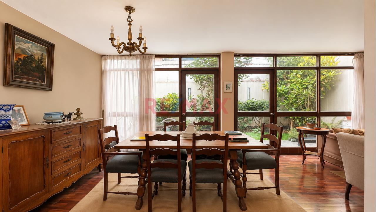 Venta De Casa En Miraflores - Cerca A Malecon La Marina - 7