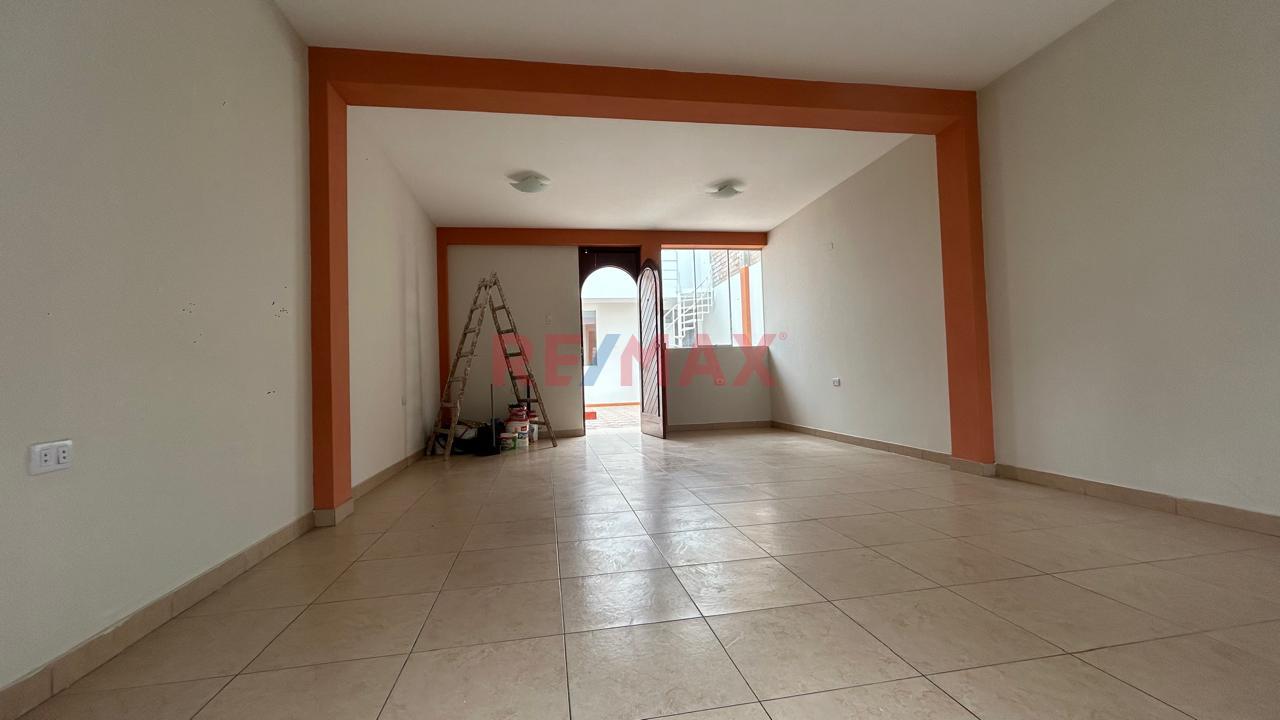 Casa de 1 dormitorios y 2 baños ubicado en Nuevo Chimbote Casa de 1 dormitorios y 2 baños ubicado en Nuevo Chimbote