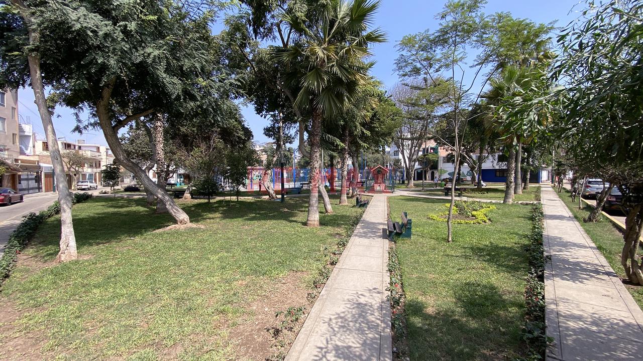 Se Vende Hermoso Departamento En Surco - 13