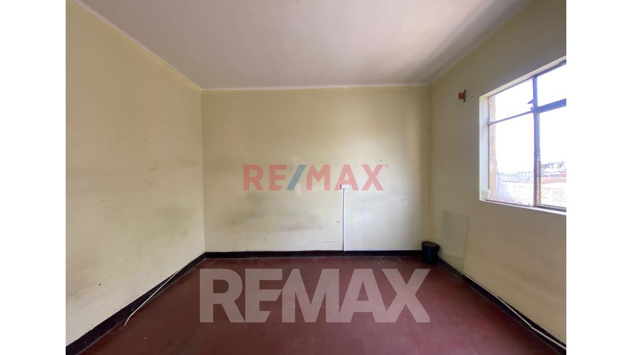 Vendo Amplio Departamento 123.50 M2 + Azotea En Av Saenz Peña Callao — foto 3