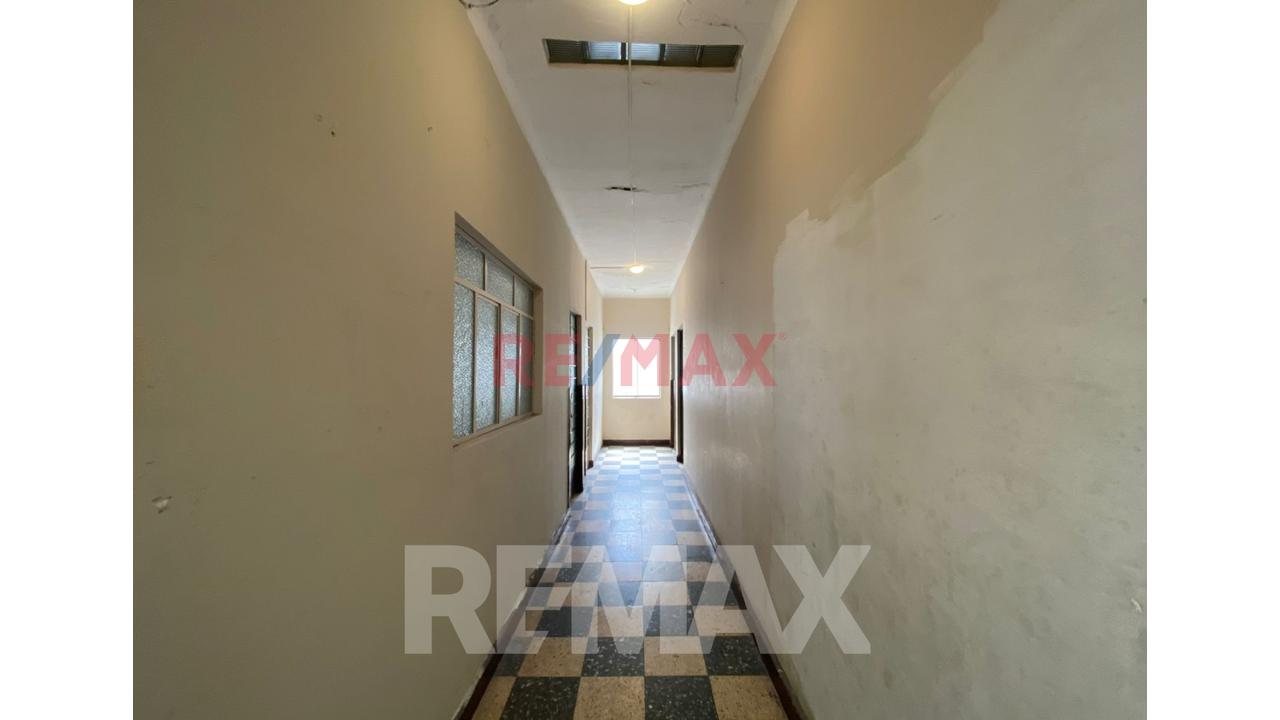 Vendo Amplio Departamento 123.50 M2 + Azotea En Av Saenz Peña Callao — foto 8