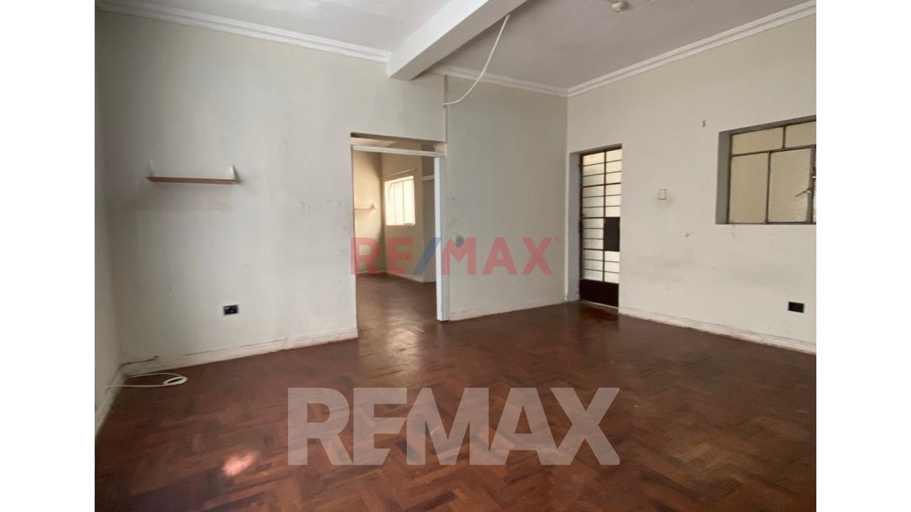 Vendo Amplio Departamento 123.50 M2 + Azotea En Av Saenz Peña Callao — foto 15