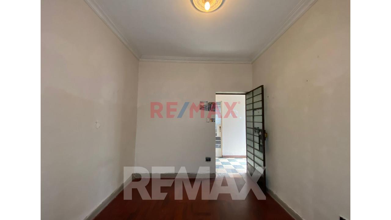 Vendo Amplio Departamento 123.50 M2 + Azotea En Av Saenz Peña Callao — foto 9