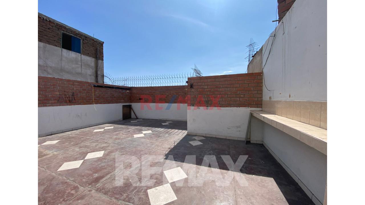 Vendo Amplio Departamento 123.50 M2 + Azotea En Av Saenz Peña Callao — foto 4