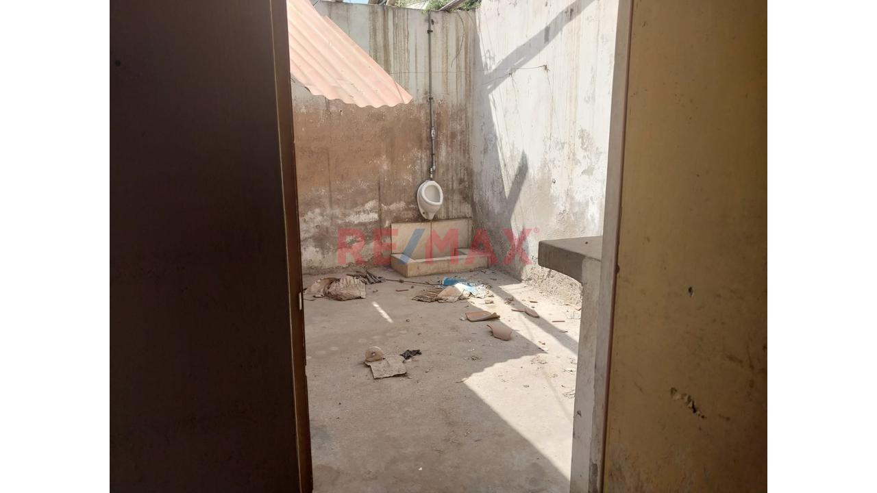 Alquiler De Local Comercial En Avenida Principal De Asia - Al Lado Del Boulevard - Primer Piso - 11