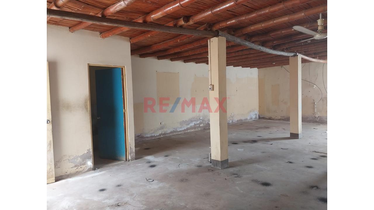 Alquiler De Local Comercial En Avenida Principal De Asia - Al Lado Del Boulevard - Primer Piso - 3
