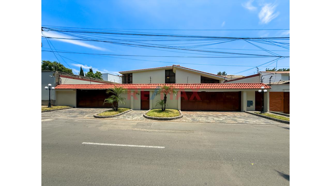 Exclusiva Propiedad En Venta — foto 2