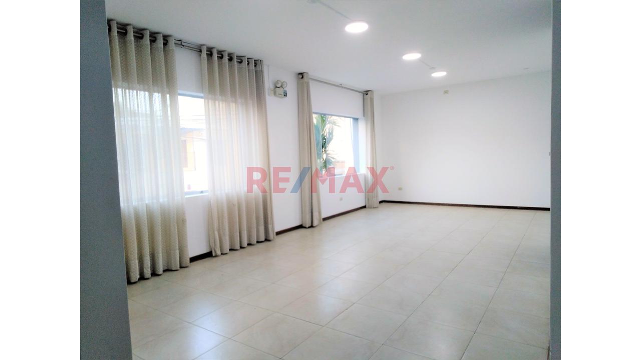 🏢 En Alquiler Amplia Oficina / Local Comercial En Excelente Ubicación - 7
