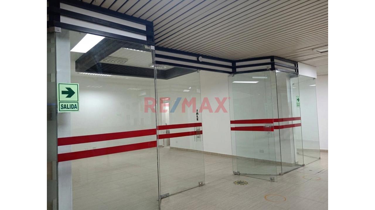 Oficina En Alquiler En Primer Piso - En Piura -38 M2 Oficina 106 - 1