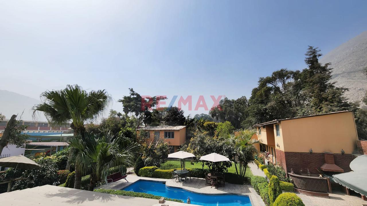 Hermosa Casa En El Centro De Chaclacayo/3 Bungalows/Piscina/Terraza/Jardín - 4