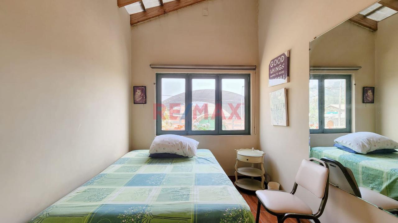 Hermosa Casa En El Centro De Chaclacayo/3 Bungalows/Piscina/Terraza/Jardín - 9