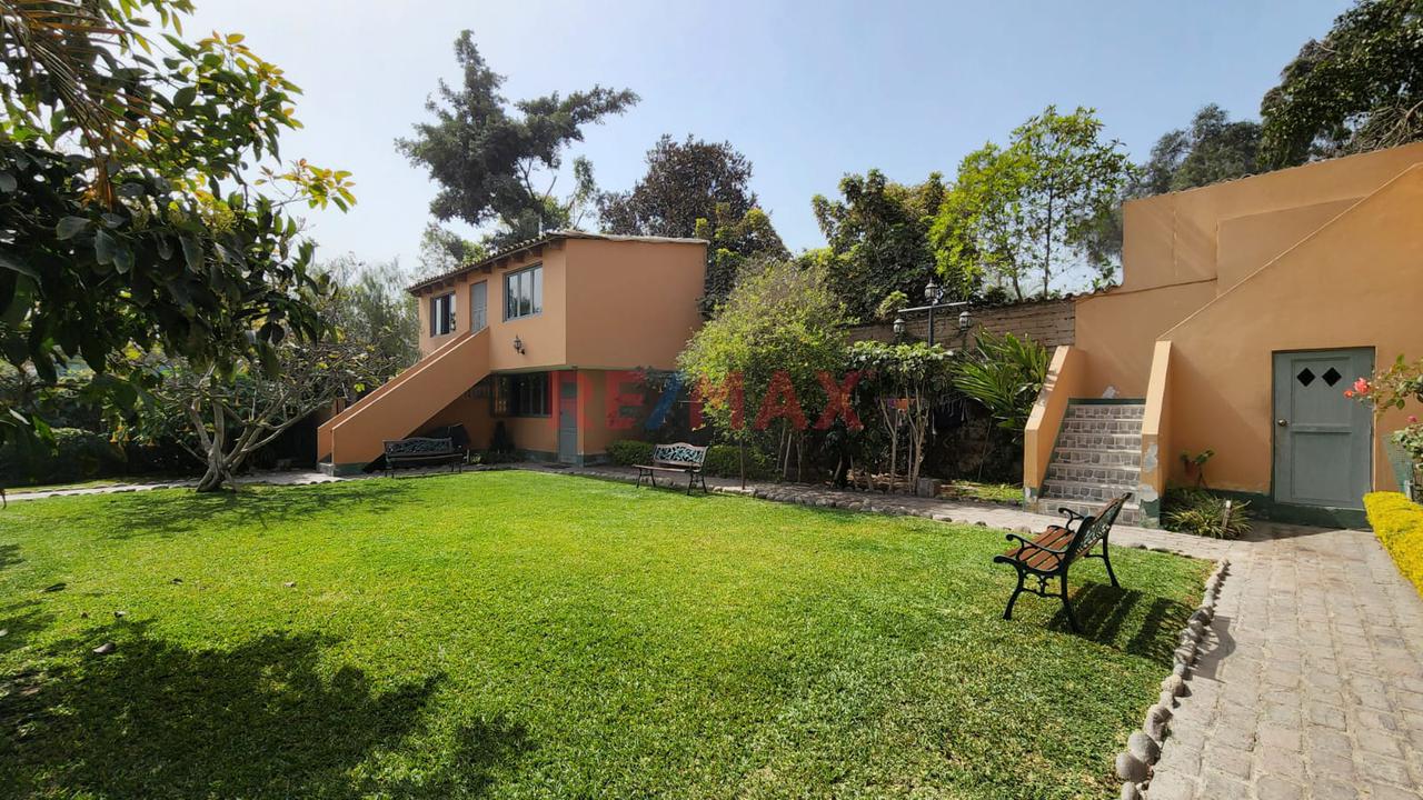 Hermosa Casa En El Centro De Chaclacayo/3 Bungalows/Piscina/Terraza/Jardín - 1