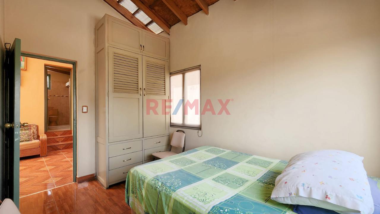 Hermosa Casa En El Centro De Chaclacayo/3 Bungalows/Piscina/Terraza/Jardín - 12