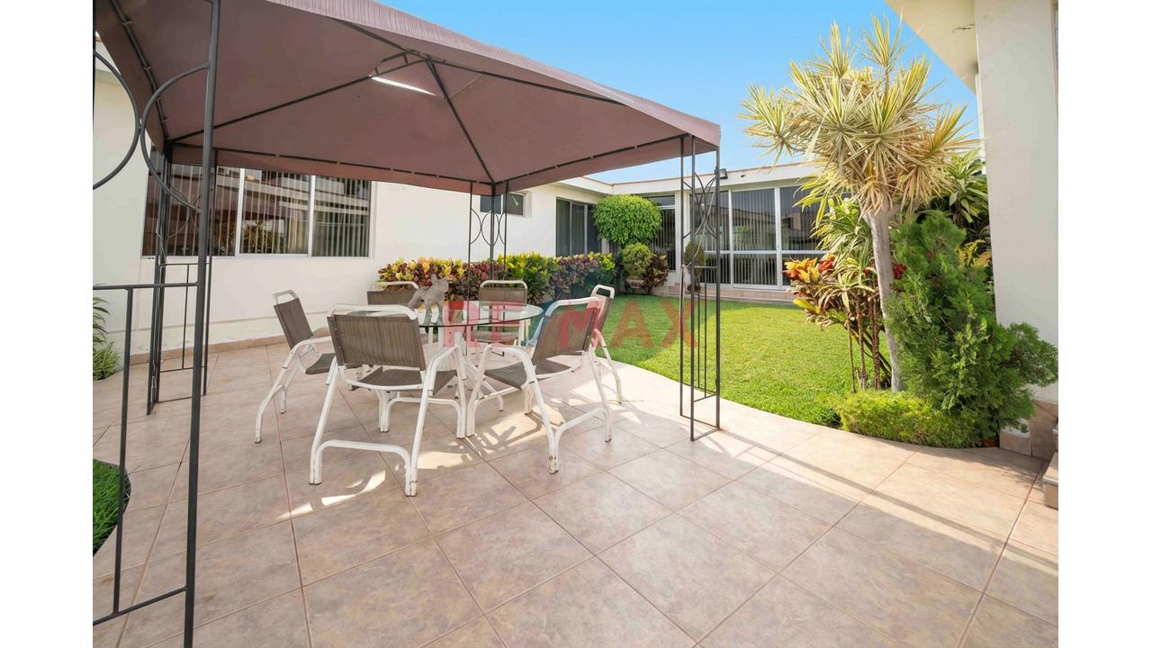 Hermosa Residencia Zona Exclusiva Urbanizacióon Camacho La Molina - 17