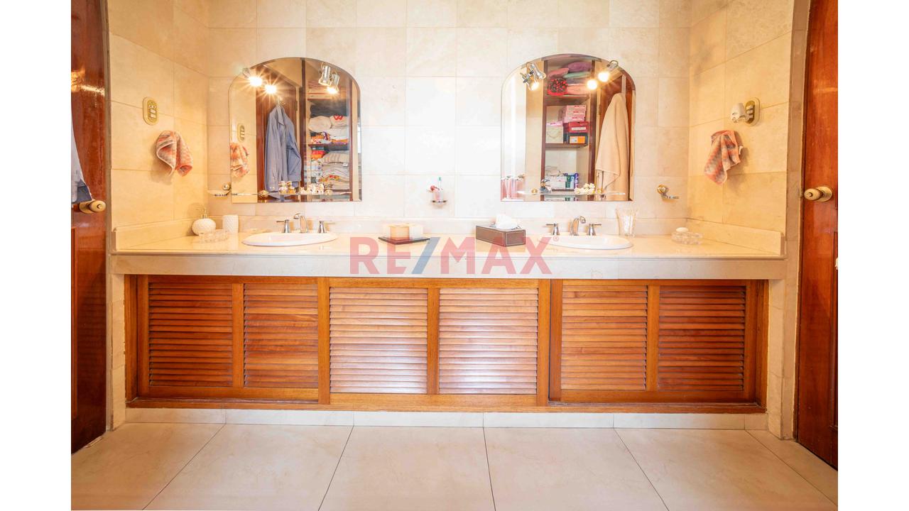 Hermosa Residencia Zona Exclusiva Urbanizacióon Camacho La Molina - 16