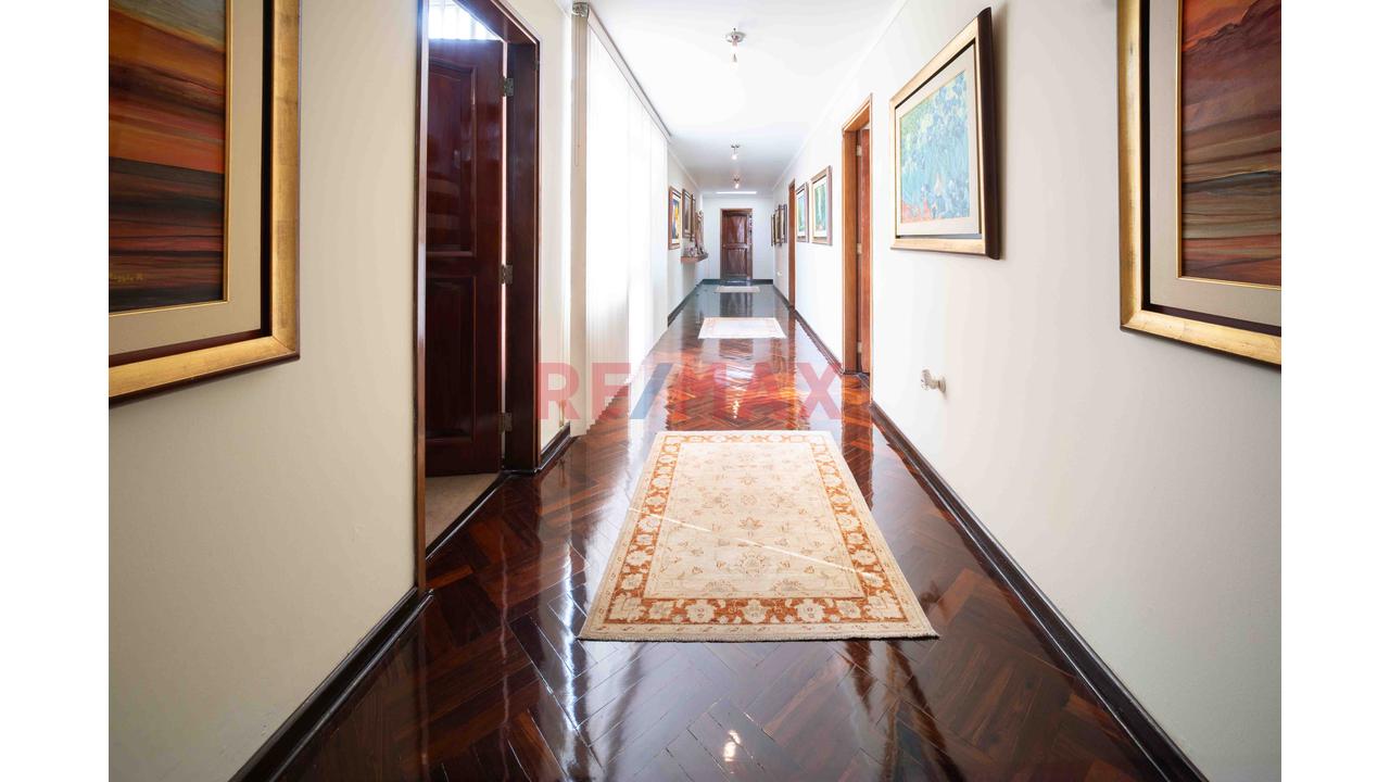 Hermosa Residencia Zona Exclusiva Urbanizacióon Camacho La Molina — foto 8