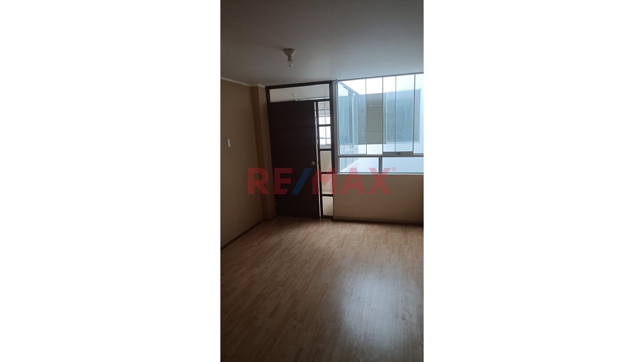 Se Alquila Departamento De 120M2 En San Dieego Cdra 3 — foto 4