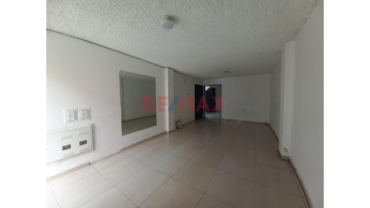 Se Vende Casa En Villa El Salvador Cerca A La Ruta D - 20
