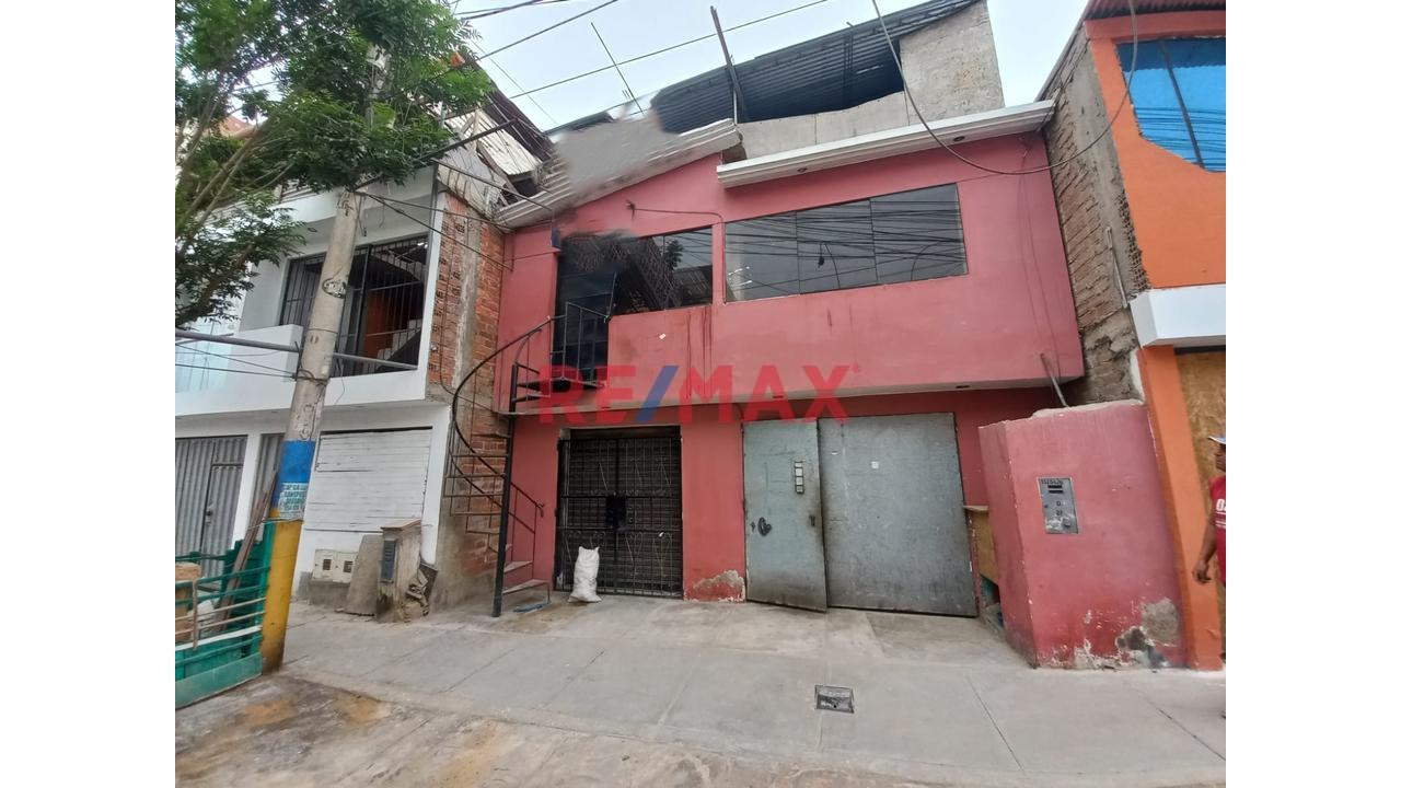 Se Vende Casa En Villa El Salvador Cerca A La Ruta D