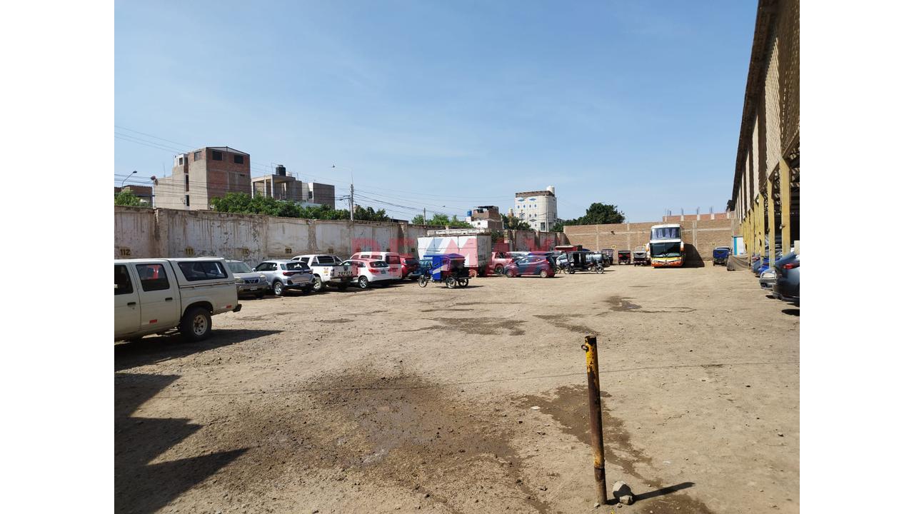 Venta De Terreno 3,222.66 M2 En Av. Bolognesi Con Av. Santa Victoria — foto 5