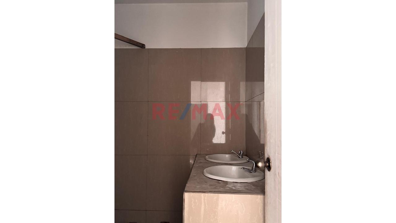 Se Alquila Local Comercial De 160 M2 Ate Con La Molina - 7
