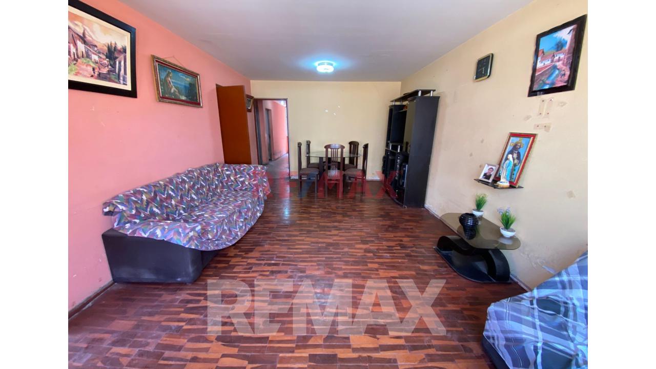 Se Vende Casa Como Terreno En San Juan Miraflores - 17