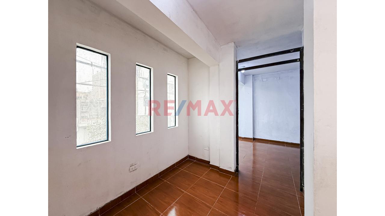 Vendo Hermosa Casa Con Buena Ubicacion Callao Marquez — foto 10