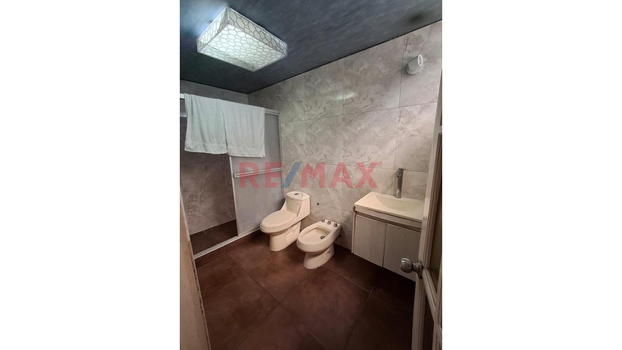 Se Vende Casa 2 Pisos Pedro Miotta, Sjm — foto 7