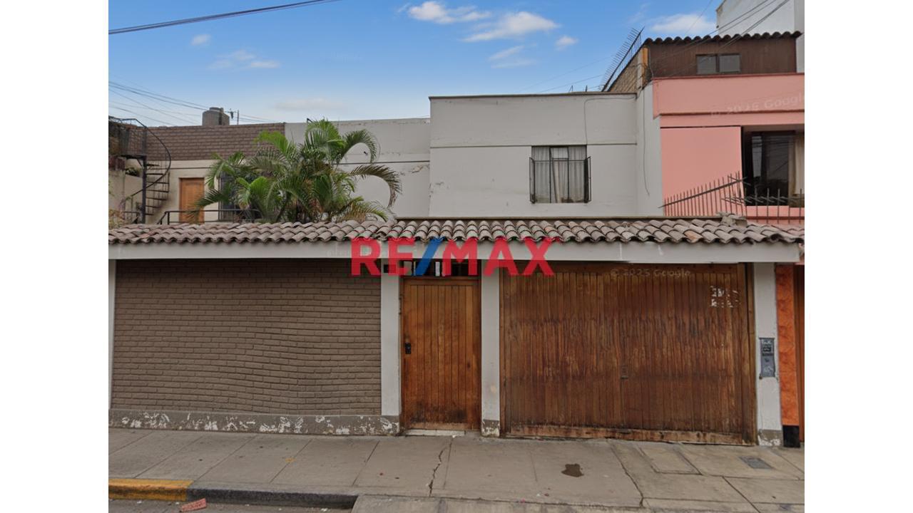 Casa Como Terreno En Salamanca - Ate - 1