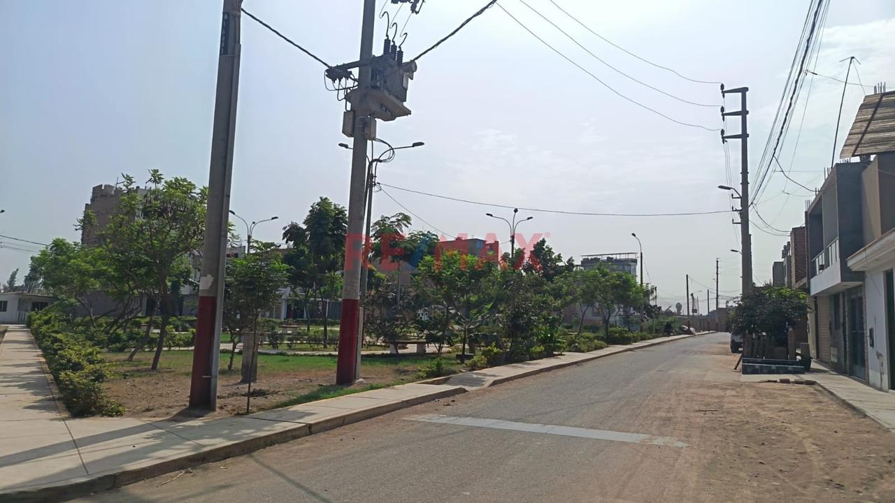 Vendo Terreno Urbanización El Derby Carabayllo Frente A Parque - 7