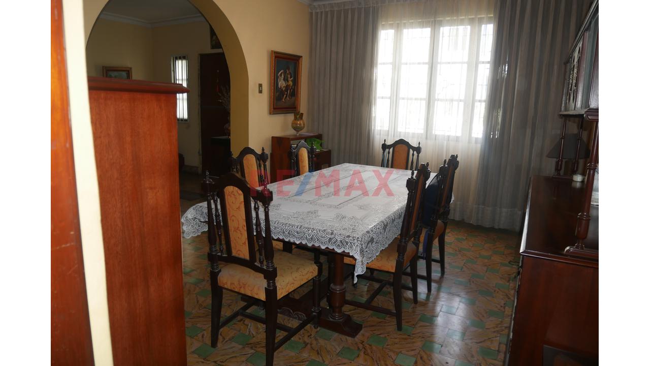 Casa Urbana En Venta — foto 2