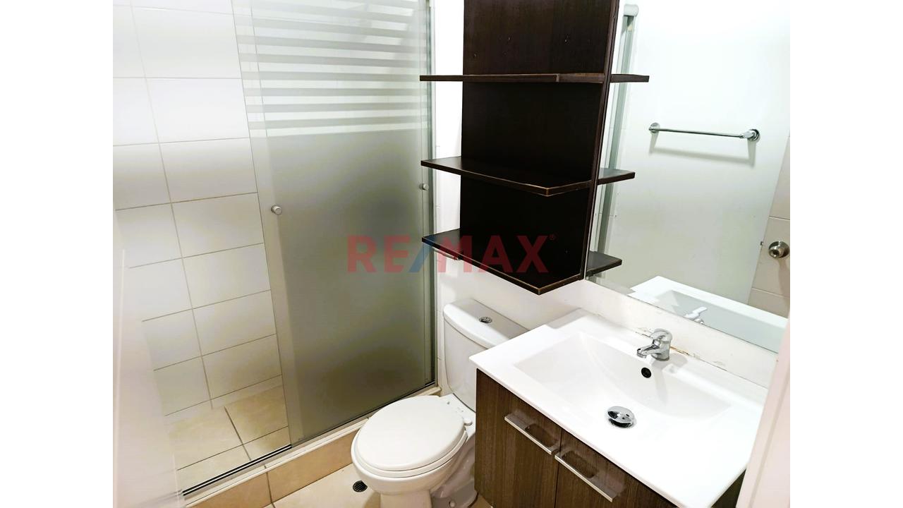 Venta De Departamento  Con Tres Dormitorios Y En Condominio  Con Espectaculares Areas Sociales En El Distrito De San Miguel — foto 11